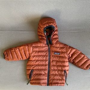Patagonia Reversible Down Sweater Hoodie 18-24 months
